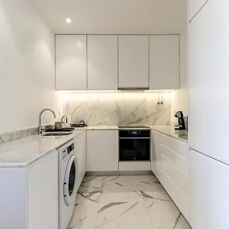 Santa Luzia Views - Modern City Centre Apartment With Iconic Views Viana do Castelo Extérieur photo